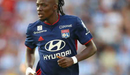 Aston Villa acquire Bertrand Traore from Lyon 